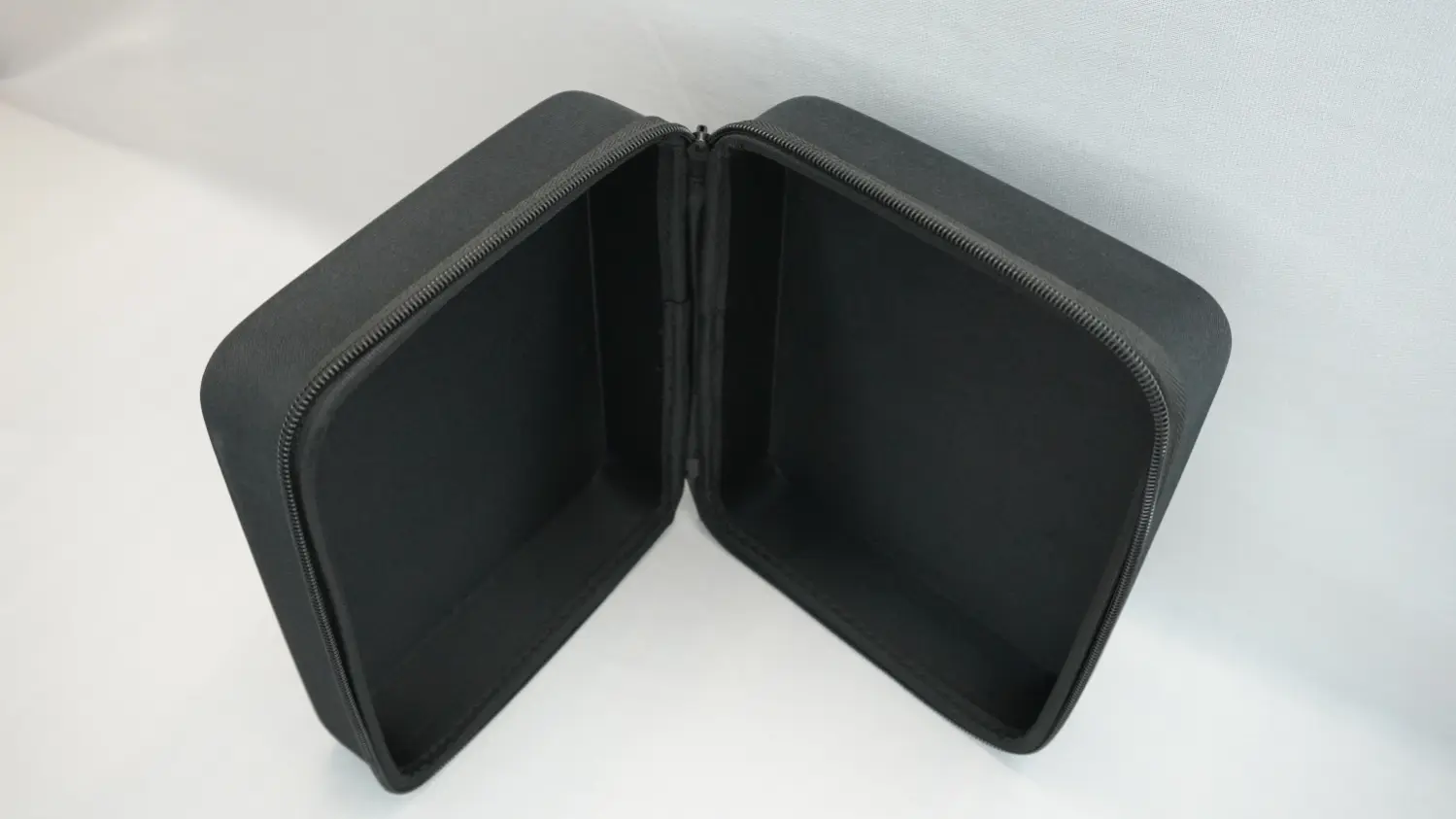 Trimmer Case Women's (3)